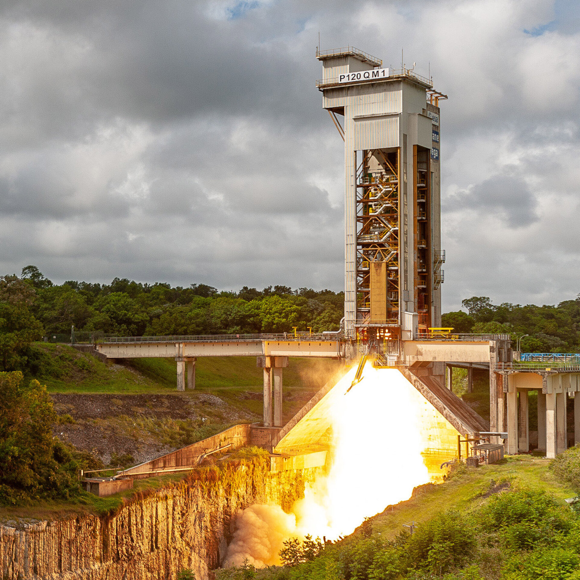 Hot firing of P120C solid rocket motor for Vega-C