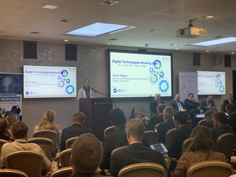 Merle Maigre on cyber-safety/-security for the Digital Technologies Working Days