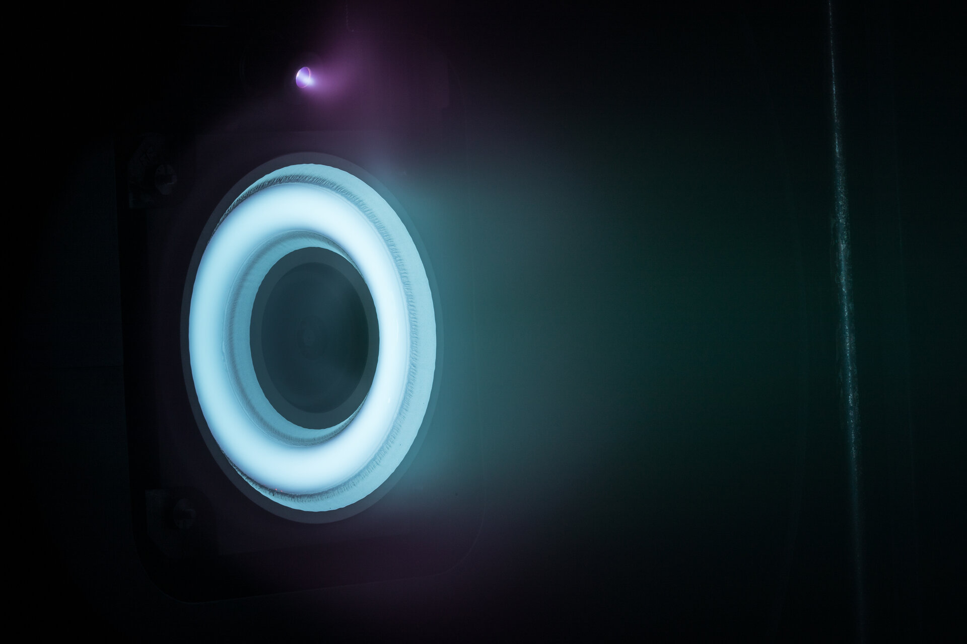 Glowing plasma thruster for all-electric satellites