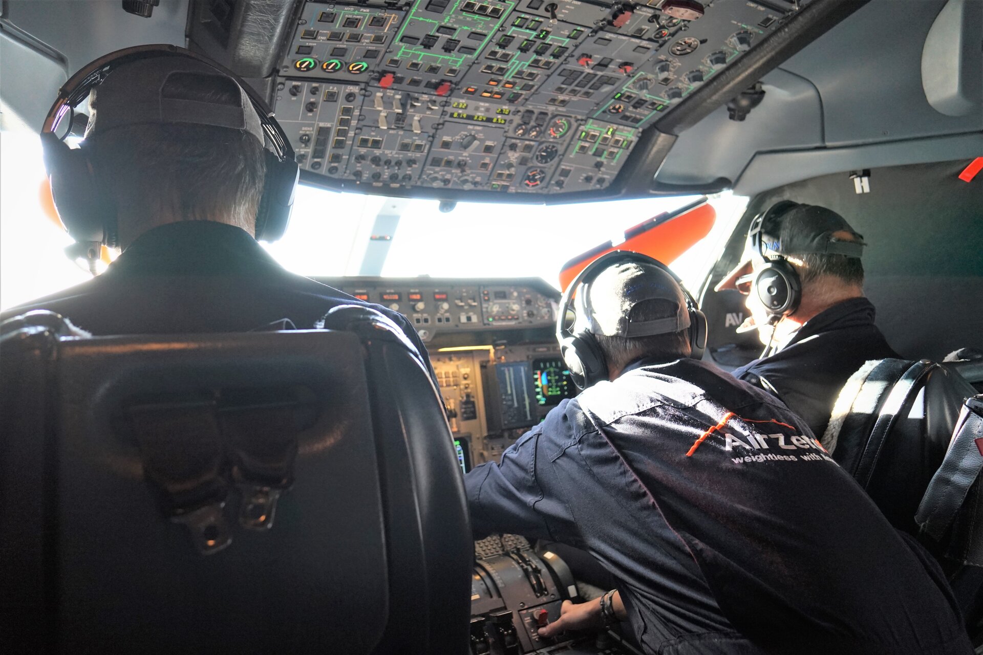 Three pilots required to perform the parabolic manoeuvre