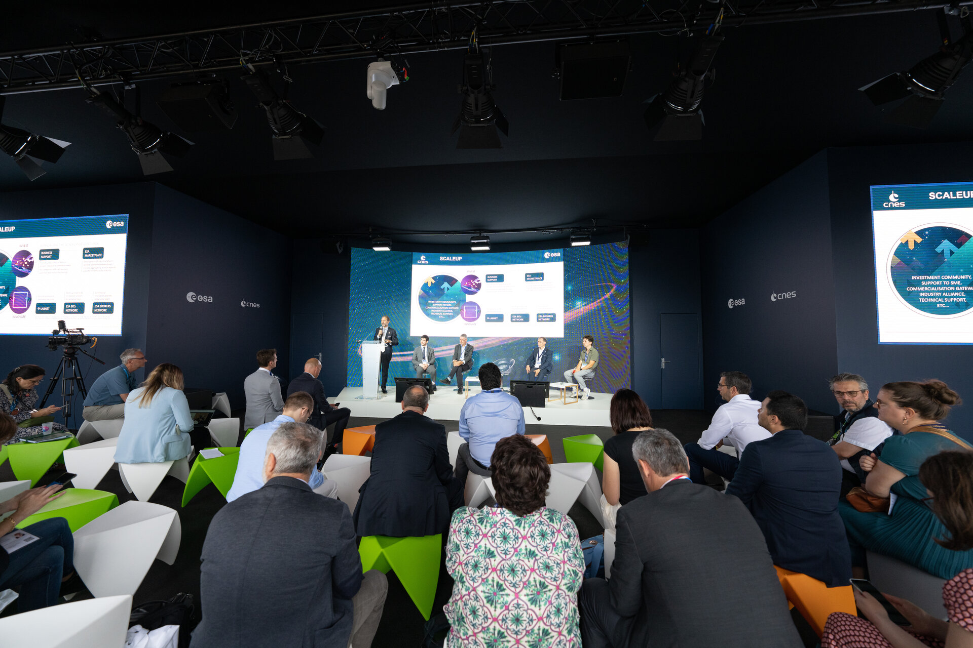 Day 2 of the Paris Air Show 2023 - Photo highlights from the "ESA-BICs Nord & Sud France anniversary" session. 