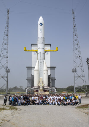 Ariane 6 team at the launchpad