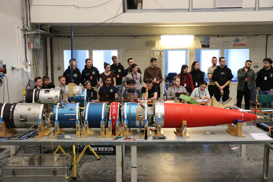 REXUS 32 teams during final experiment testing