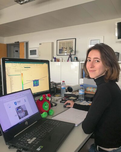 ISTSat-1 team member Letícia Araújo