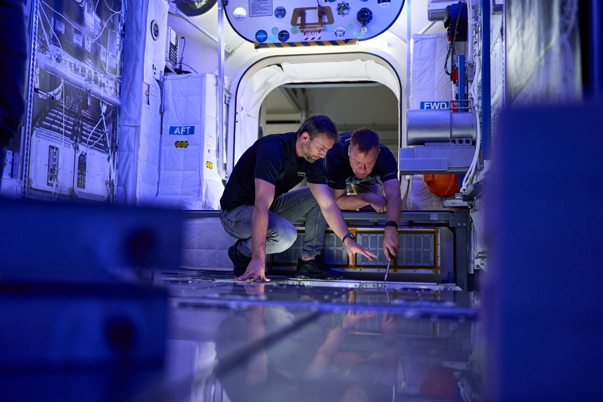 Sławosz Uznański-Wiśniewski training in Columbus 
