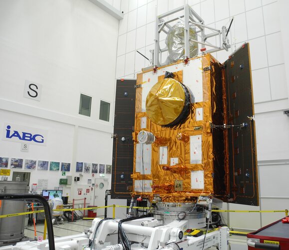 Sentinel-6B in the IABG cleanroom