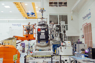 The development of ESA’s Earth Explorer FLEX mission has recently passed a significant milestone: the mission’s all-important instrument has been joined to its satellite platform.