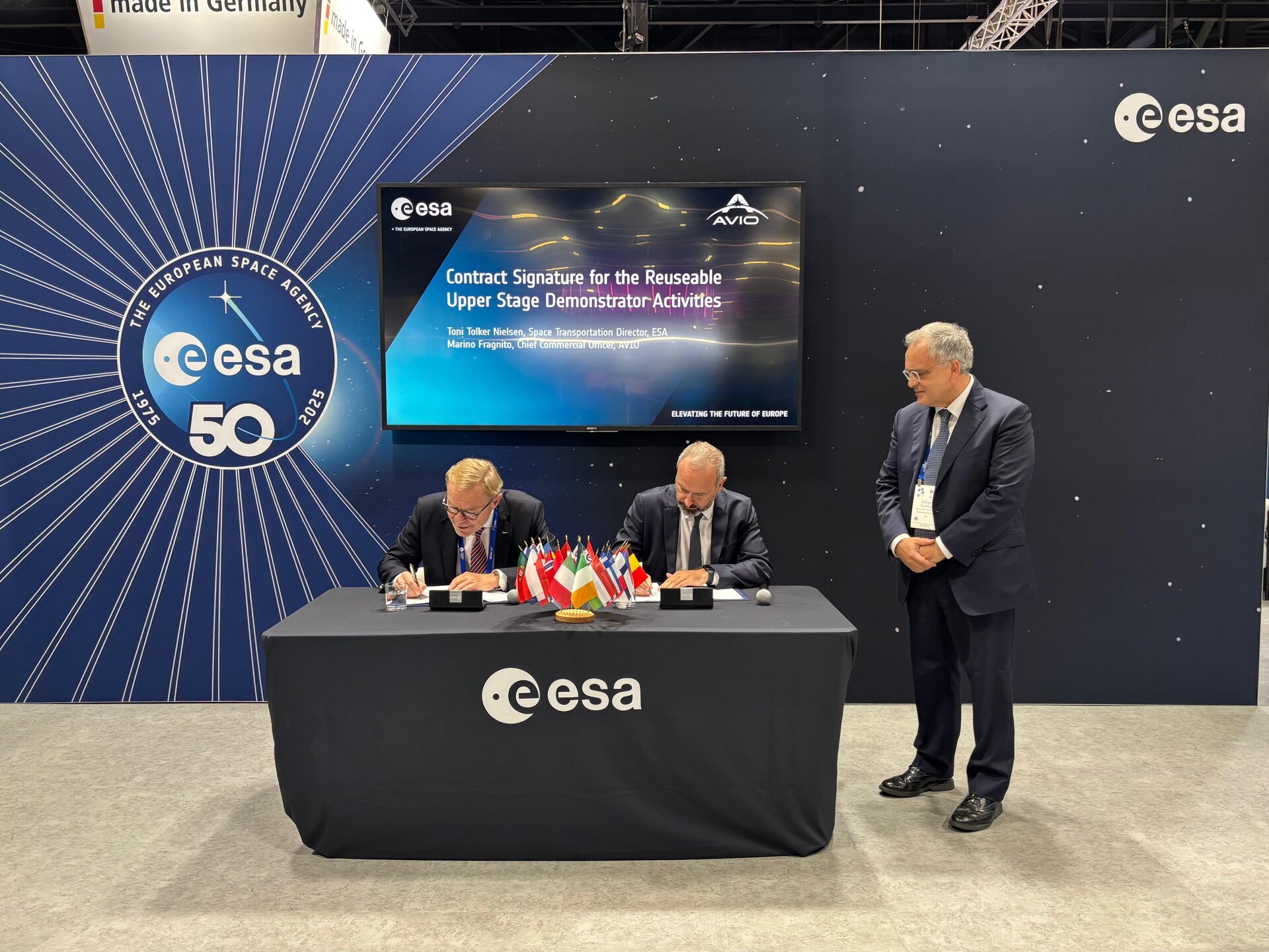ESA and Avio signature for a reuseable upper stage demonstration mission