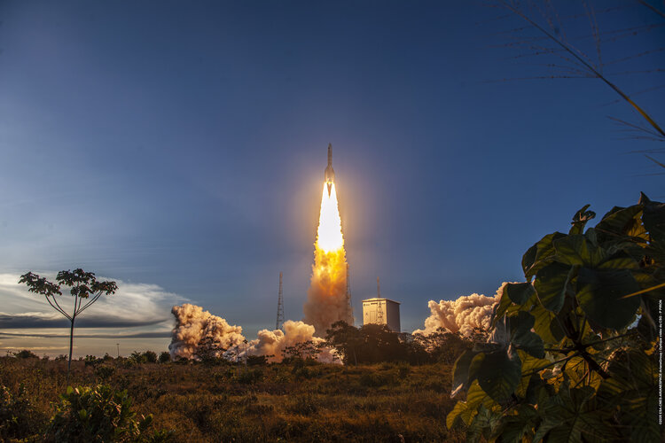 Ariane 6 launches Sentinel-1D