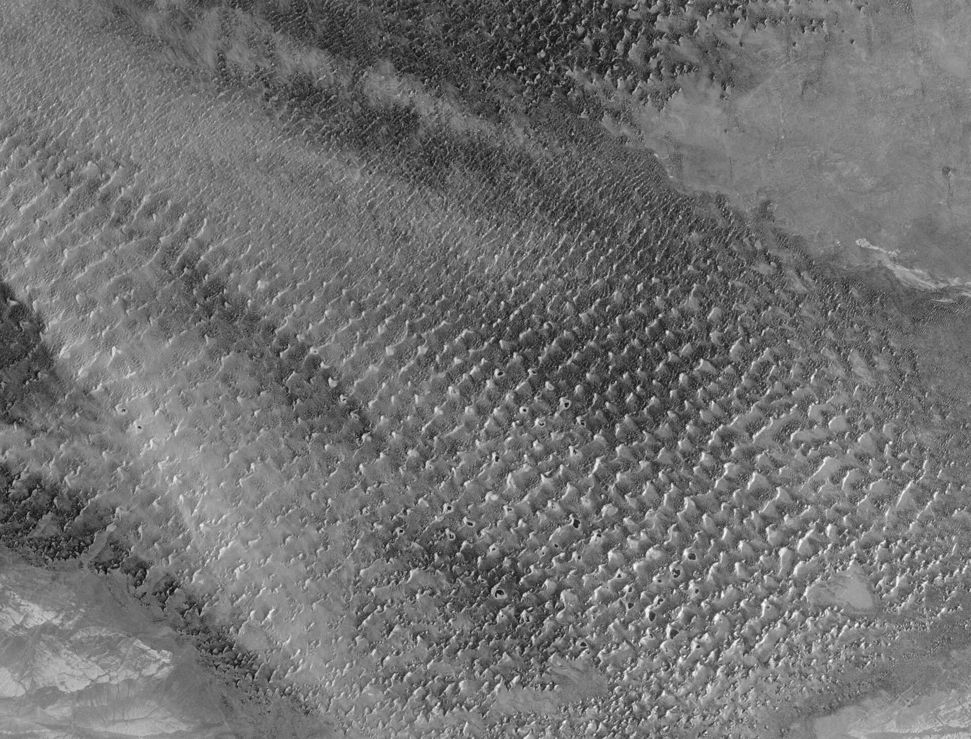 This Copernicus Sentinel-1 image features part of the Badain Jaran Desert in northwestern China.