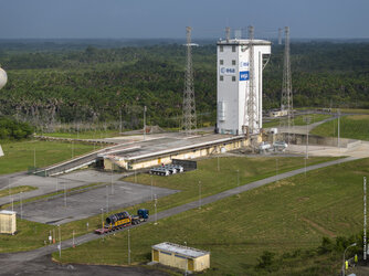 Zefiro-40 for Smile on the way to the the Vega-C launch pad